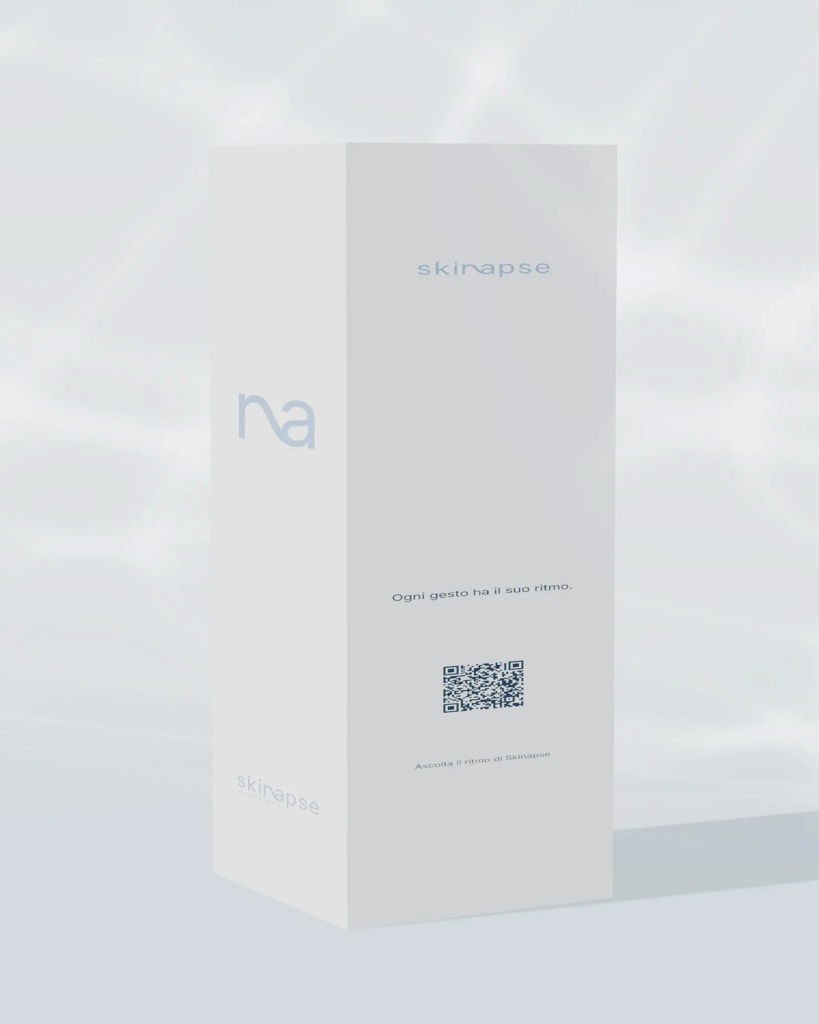 Lato dell’astuccio con il codice QR della playlist, mockup